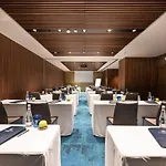 Eurostars Aliados 5*