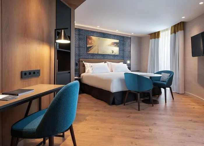 Eurostars Aliados 5*