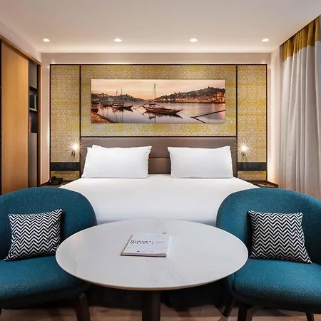 فندق Eurostars Aliados