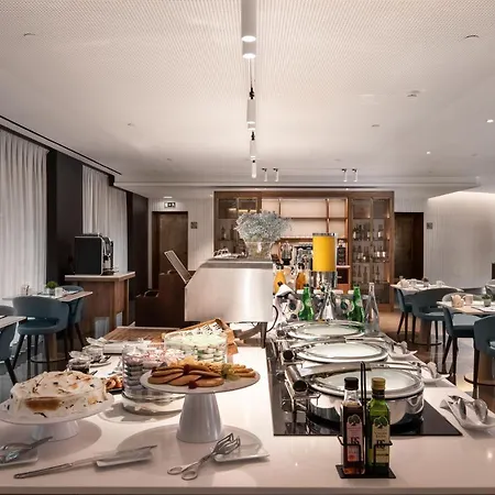 Eurostars Aliados فندق