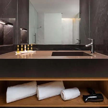 Eurostars Aliados Hotel 5*