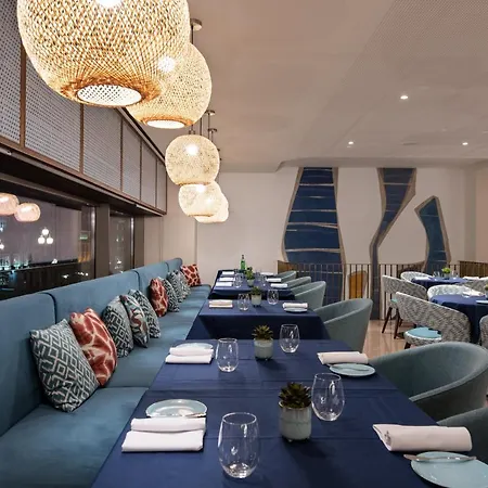 Eurostars Aliados 5*