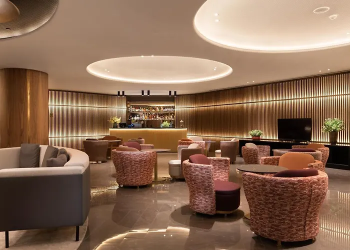 Eurostars Aliados 5*