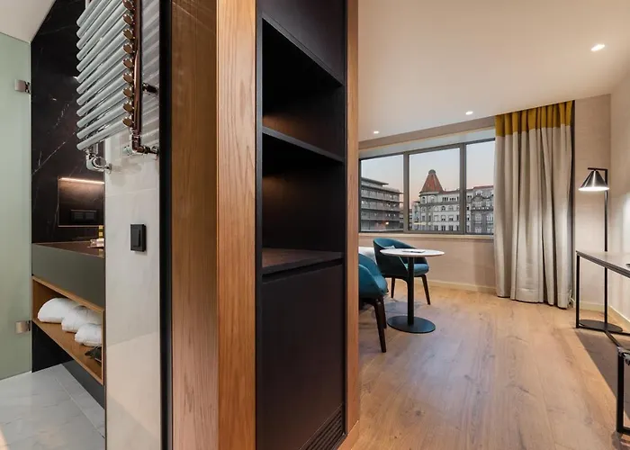 Eurostars Aliados Szálloda 5*