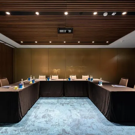 Eurostars Aliados 5* Oporto