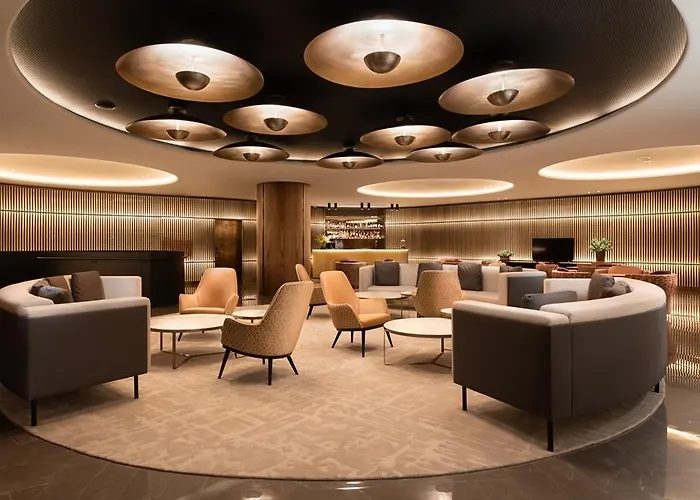 Eurostars Aliados 5*